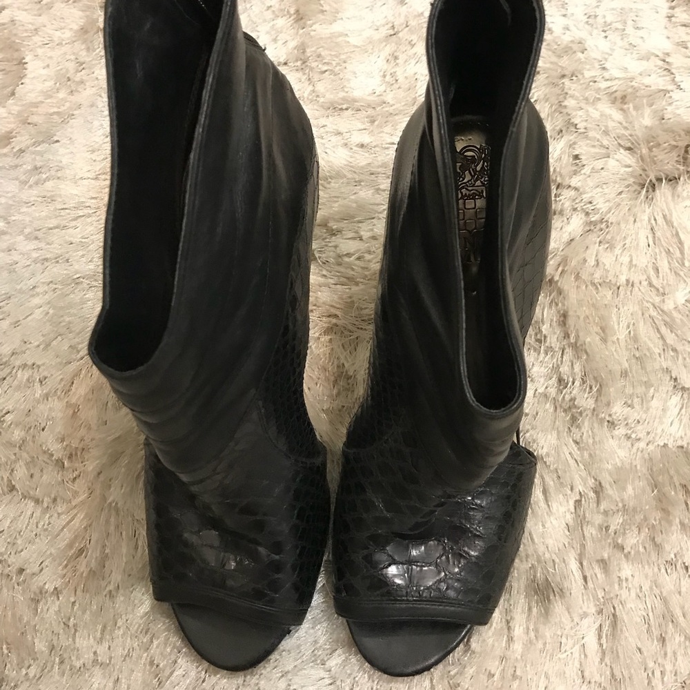 Vince Camuto